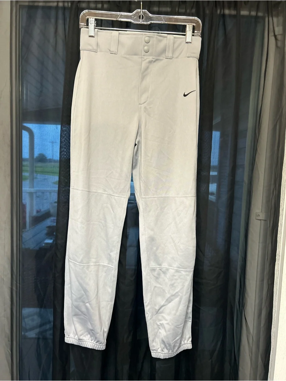 Nike lightweight white
